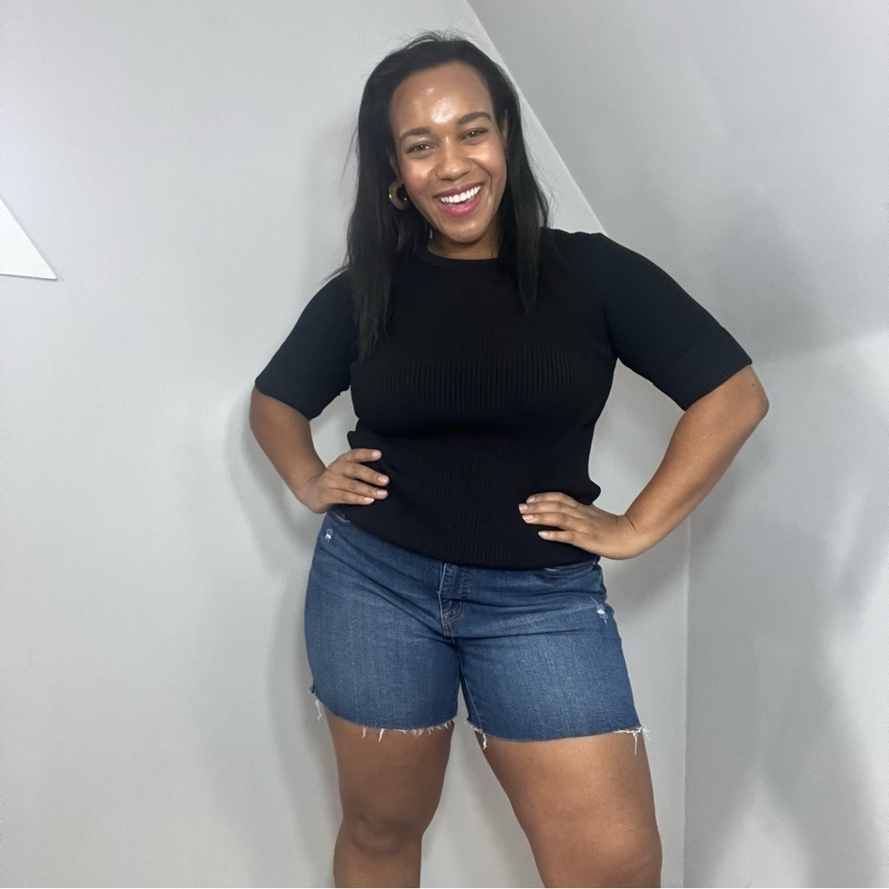 Seven7 denim cut off weekend shorts classic distressed jean shorts jorts
